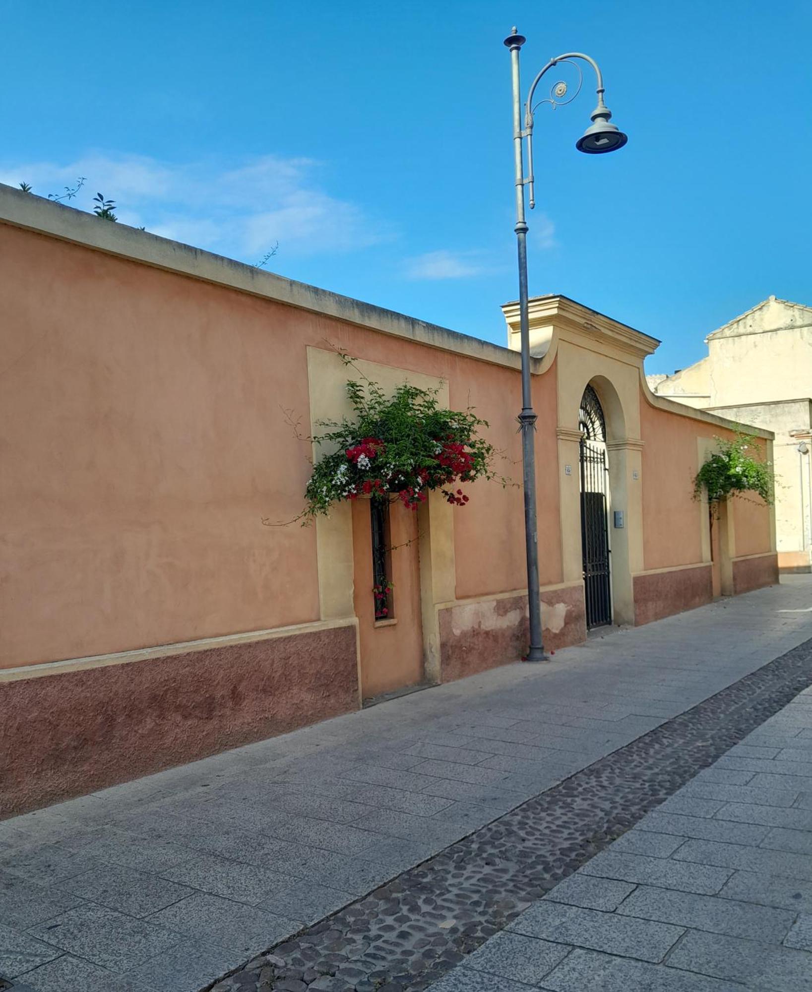 Bed and Breakfast Oasi Ottocento Quartu SantʼElena Exterior foto